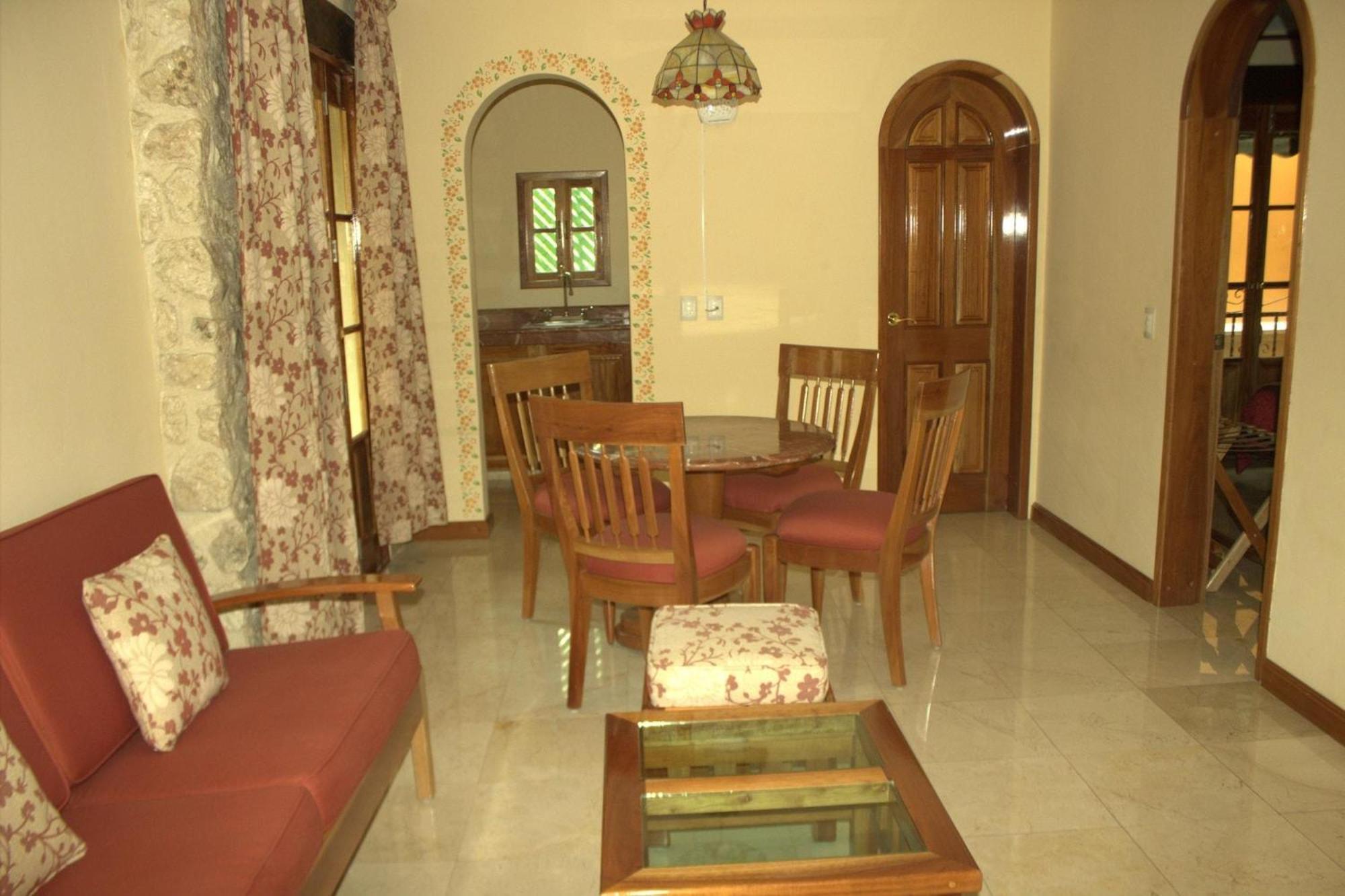 Cancun International Suites Kültér fotó